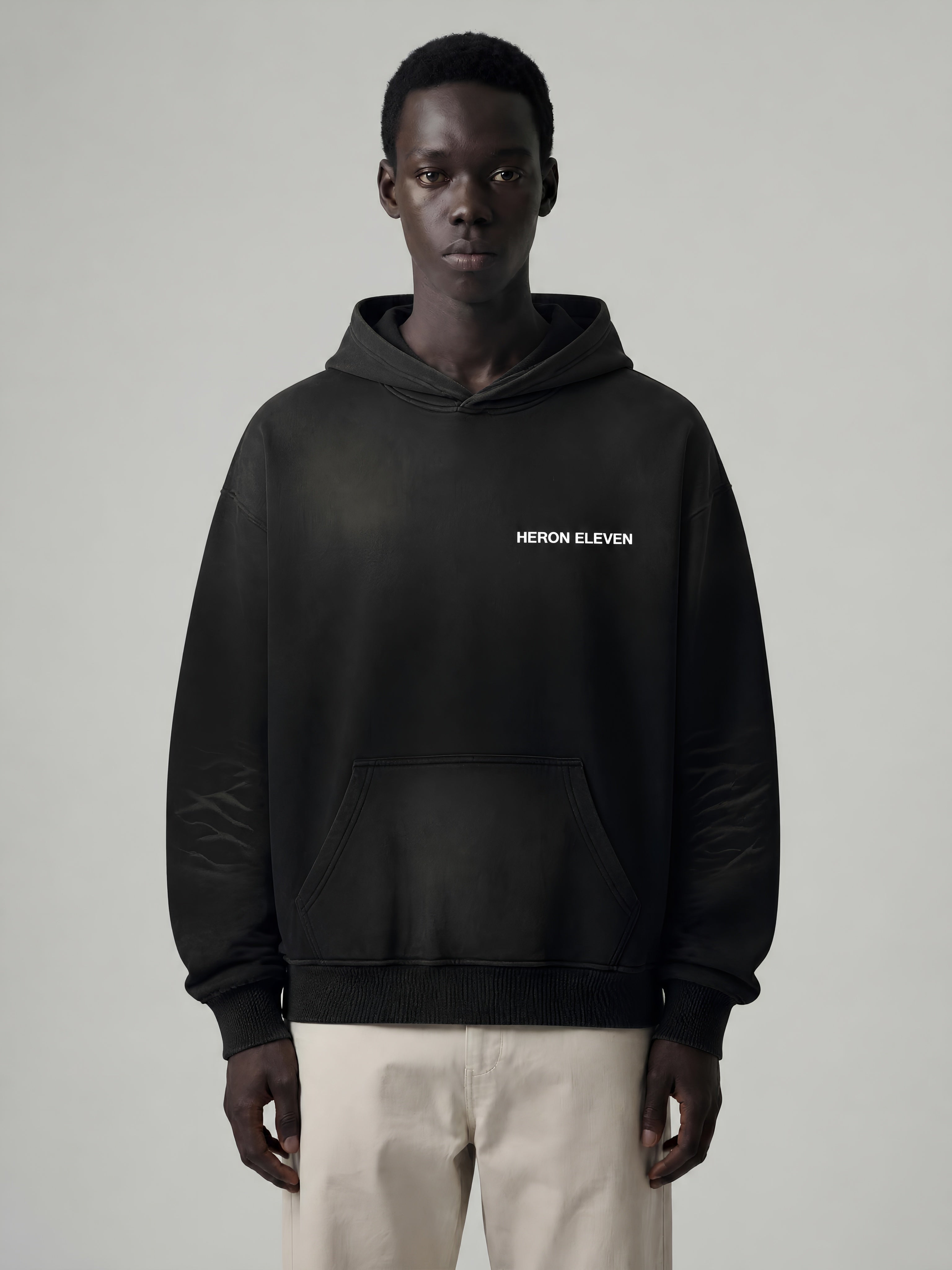 Signature Offset Star Hoodie - Black